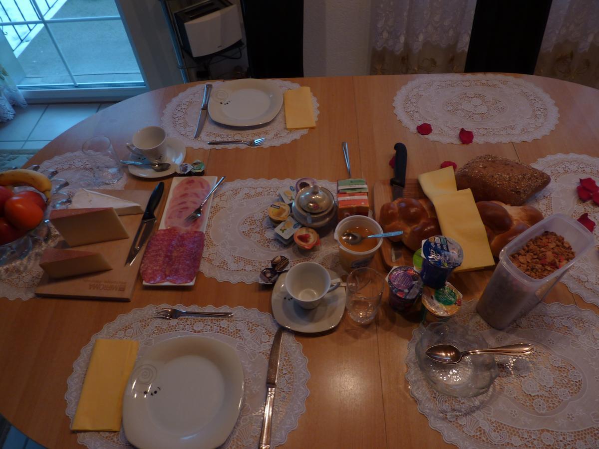 Viktoria'S Bnb Unterkulm Buitenkant foto